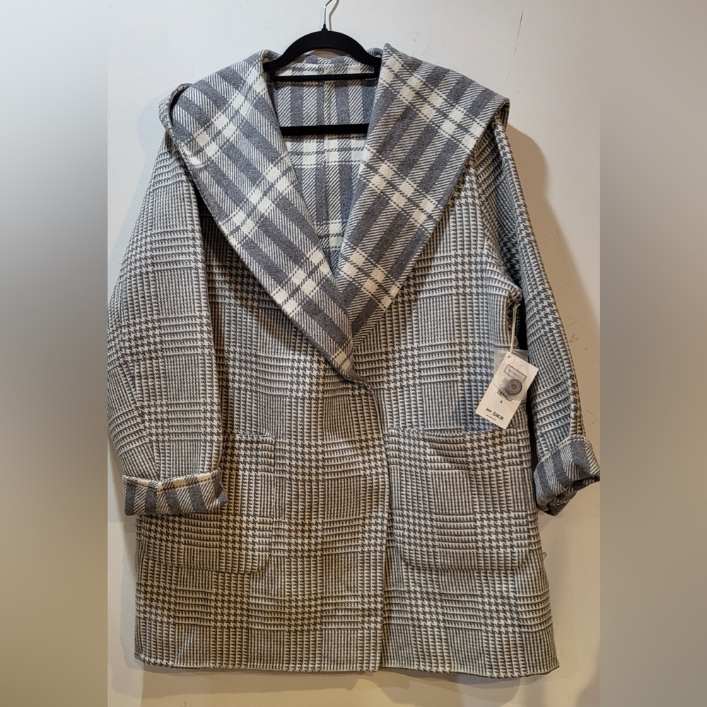 🧧Price drop....SPLENDID COLLECTION Elliott reversible hooded wool blend coat